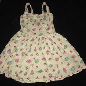 Hell Bunny Dress 🍓